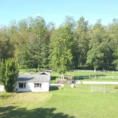 Le Domaine Du Hébergement de vacances *