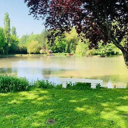 Le Domaine Du Hébergement de vacances *