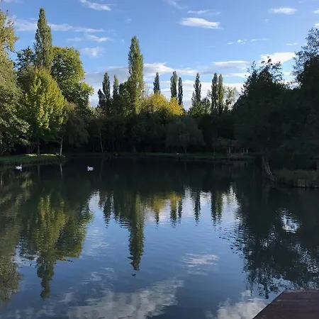 Le Domaine Du Hébergement de vacances Villecerf